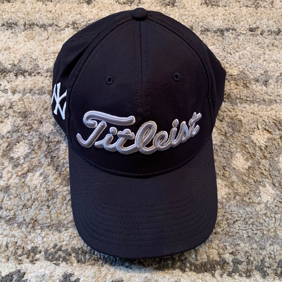 Titleist x NY Yankee Blue SnapBack